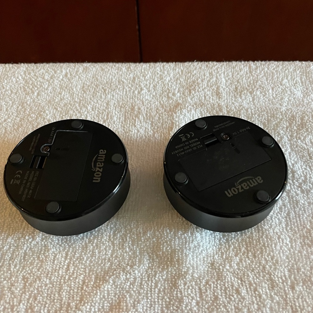 Amazon Dot - Picture 3 of 4